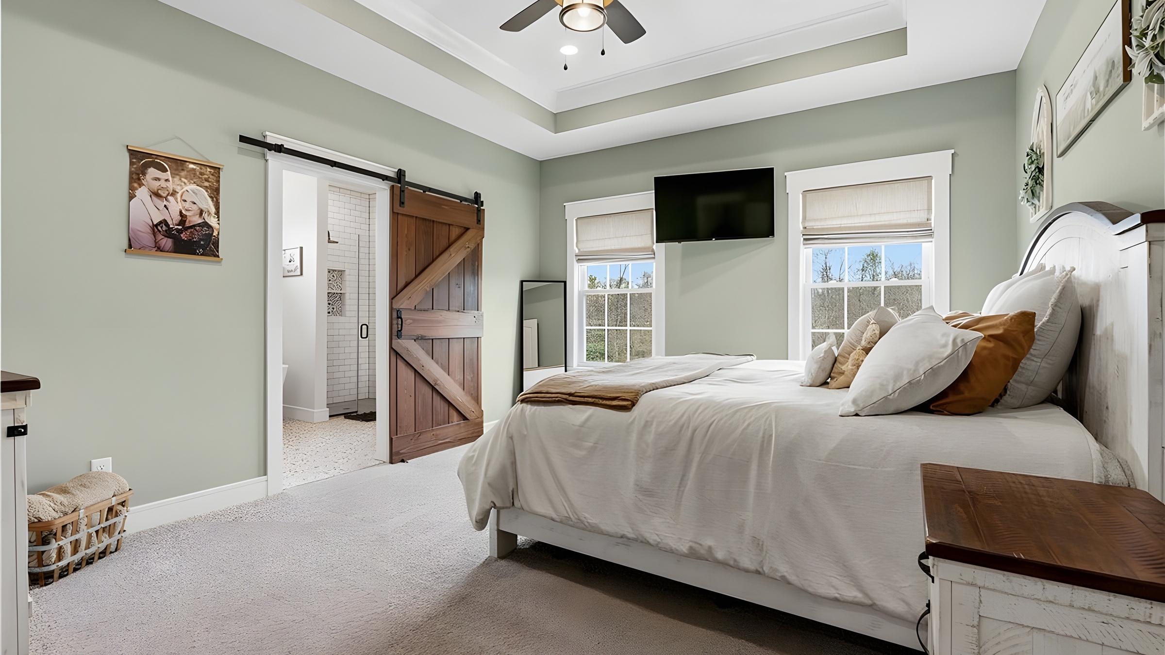 Bedroom — static listing photo